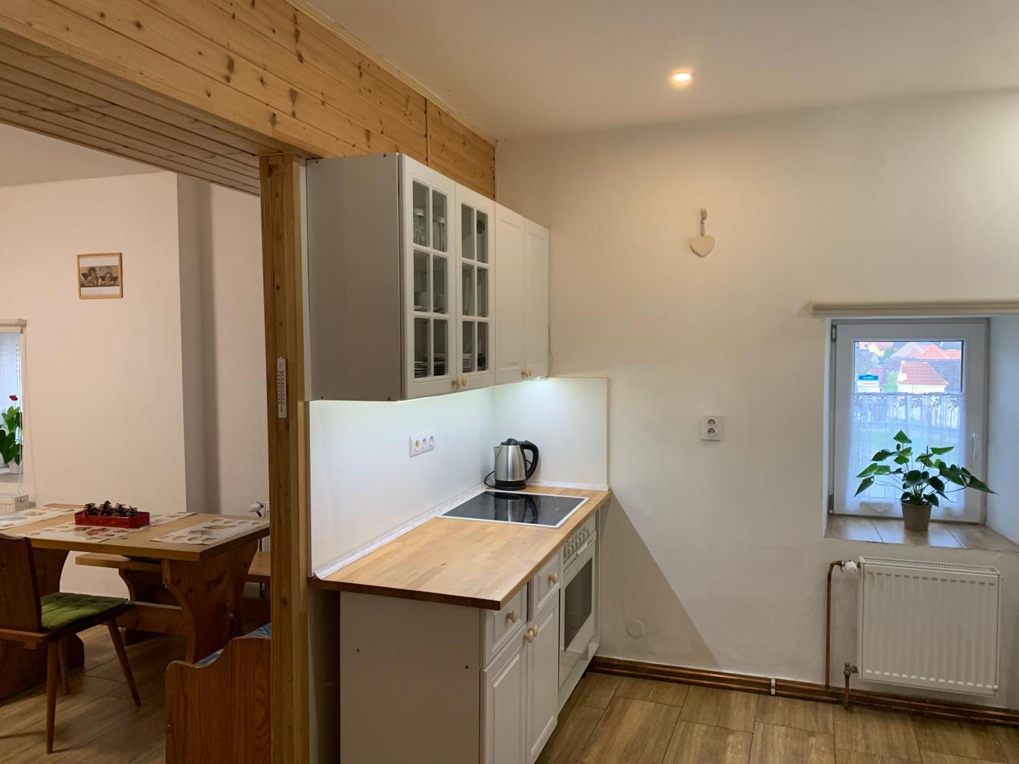 Apartment Na Vrsku Plzen